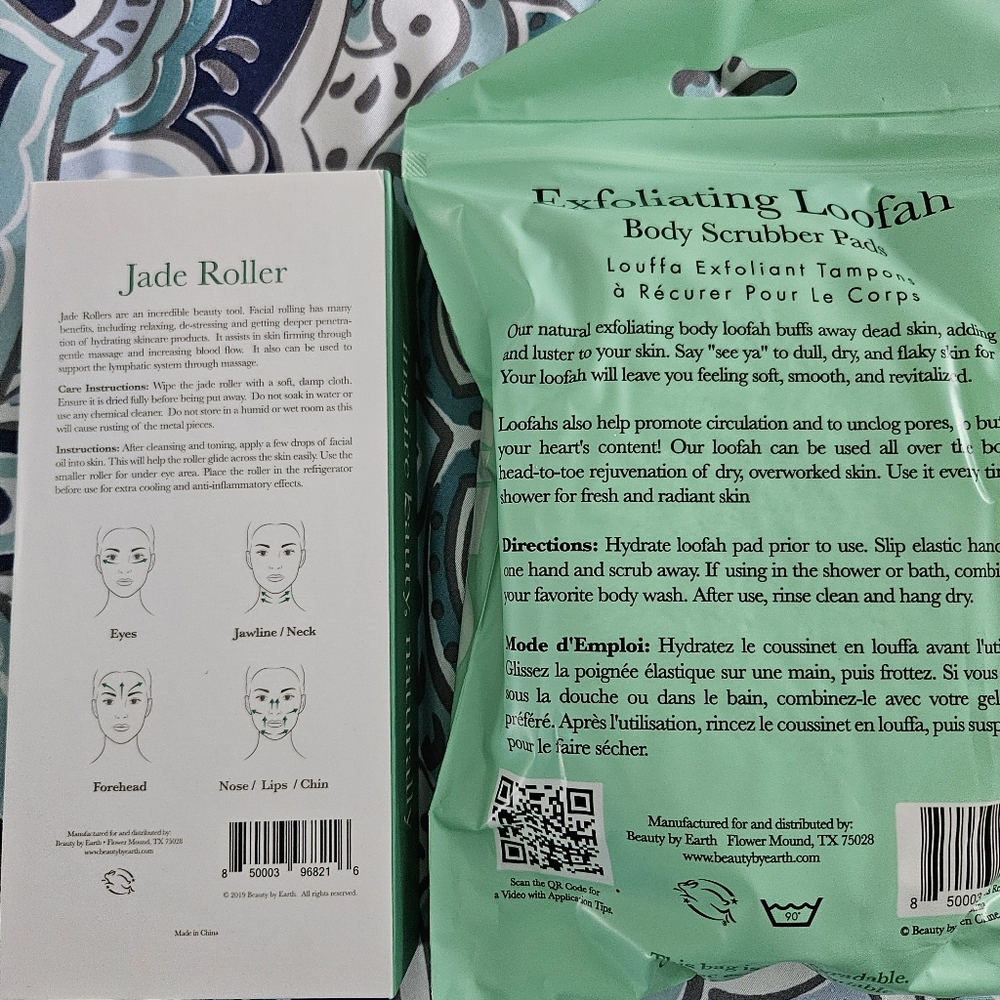 Beauty by Earth Bundle...Jade Roller plus pkg of 2 Exfoliating Loofahs...NEW - Picture 2 of 3